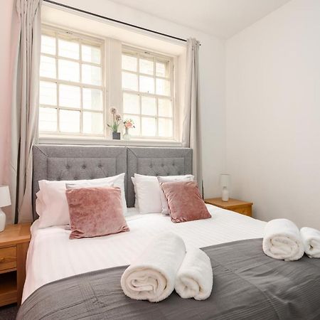 2 Bedroom Royal Mile Apartment EDI Kültér fotó